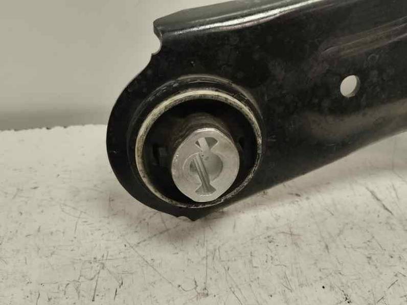 BRAZO SUSPENSION INFERIOR DELANTERO IZQUIERDO RENAULT CLIO V 2024 1.5 DCI