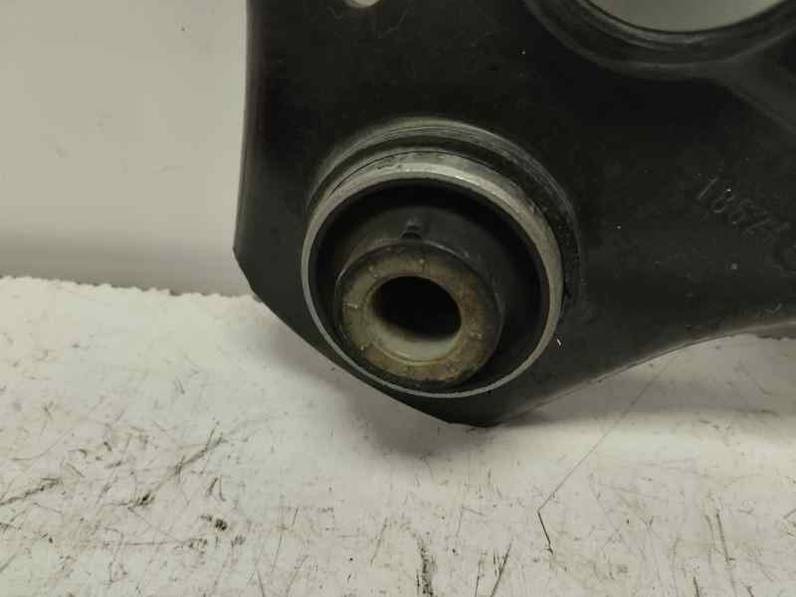 BRAZO SUSPENSION INFERIOR DELANTERO DERECHO RENAULT CLIO V 2024 1.5 DCI