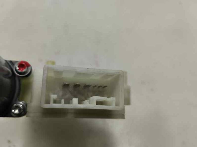 MOTOR ELEVALUNAS DELANTERO IZQUIERDO SKODA FABIA 2018 1.0 MPI 75 CV (75 CV)