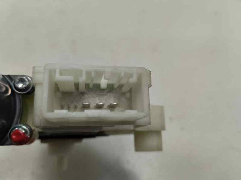 MOTOR ELEVALUNAS DELANTERO DERECHO SKODA FABIA 2018 1.0 MPI 75 CV (75 CV)