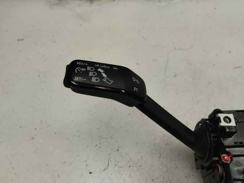 MANDO MULTIFUNCION SKODA FABIA 2018 1.0 MPI 75 CV (75 CV)