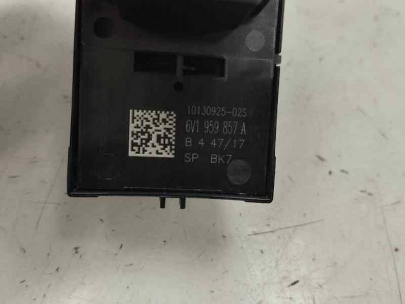 MANDO ELEVALUNAS DELANTERO IZQUIERDO SKODA FABIA 2018 1.0 MPI 75 CV (75 CV)