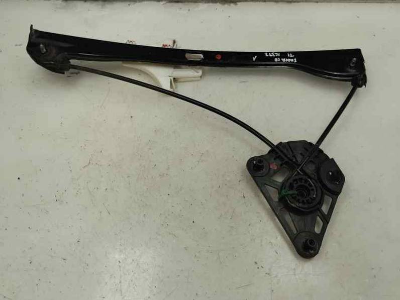 ELEVALUNAS TRASERO IZQUIERDO SKODA FABIA 2018 1.0 MPI 75 CV (75 CV)