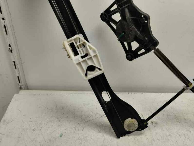 ELEVALUNAS DELANTERO DERECHO SKODA FABIA 2018 1.0 MPI 75 CV (75 CV)