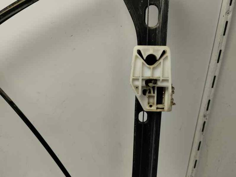 ELEVALUNAS DELANTERO IZQUIERDO SKODA FABIA 2018 1.0 MPI 75 CV (75 CV)