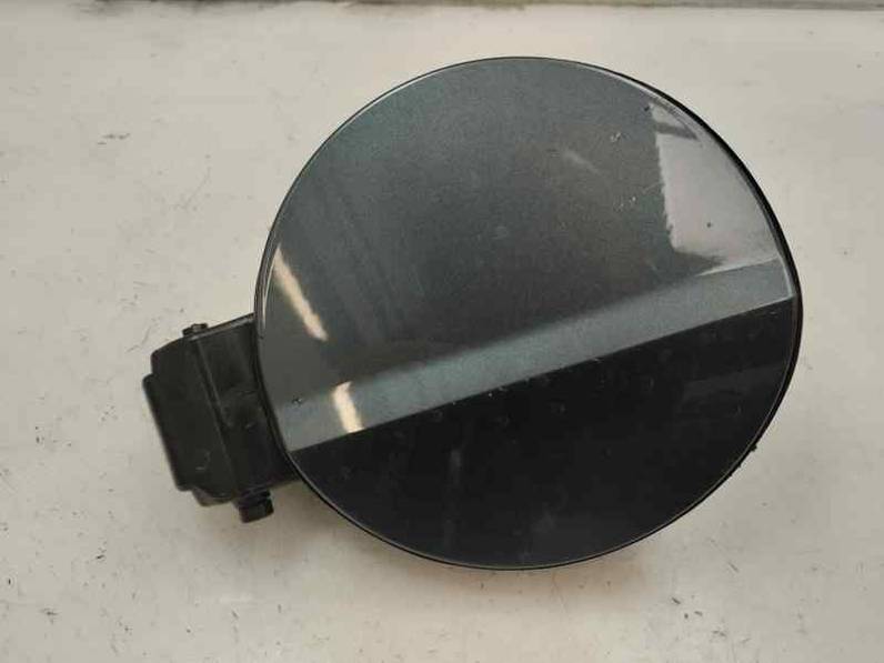 TAPA EXTERIOR COMBUSTIBLE SKODA FABIA 2018 1.0 MPI 75 CV (75 CV)