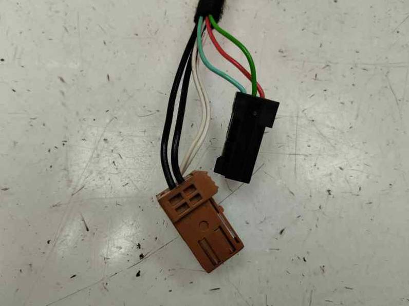 RETROVISOR IZQUIERDO PEUGEOT 2008 2013 1.6 HDI (92 CV)