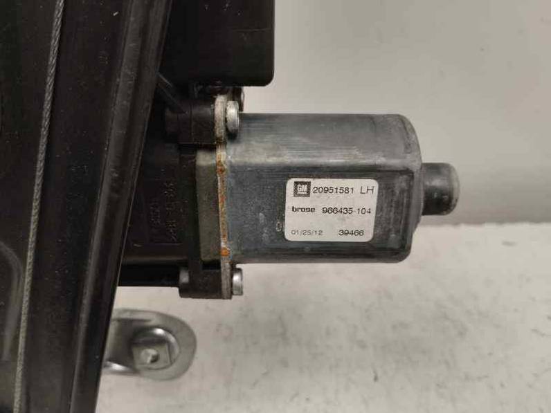 ELEVALUNAS DELANTERO IZQUIERDO OPEL ASTRA J BERLINA 2012 1.7 CDTI (125 CV)