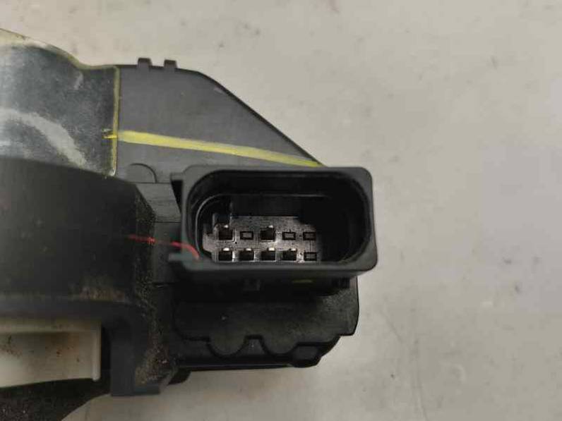 CERRADURA PUERTA TRASERA DERECHA OPEL ASTRA J BERLINA 2012 1.7 CDTI (125 CV)