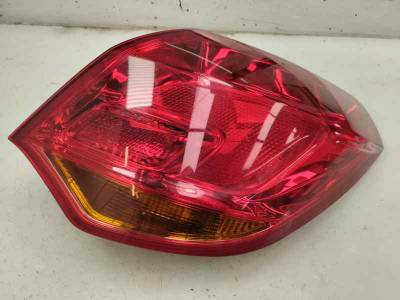 PILOTO TRASERO DERECHO OPEL ASTRA J BERLINA 2012 1.7 CDTI (125 CV)