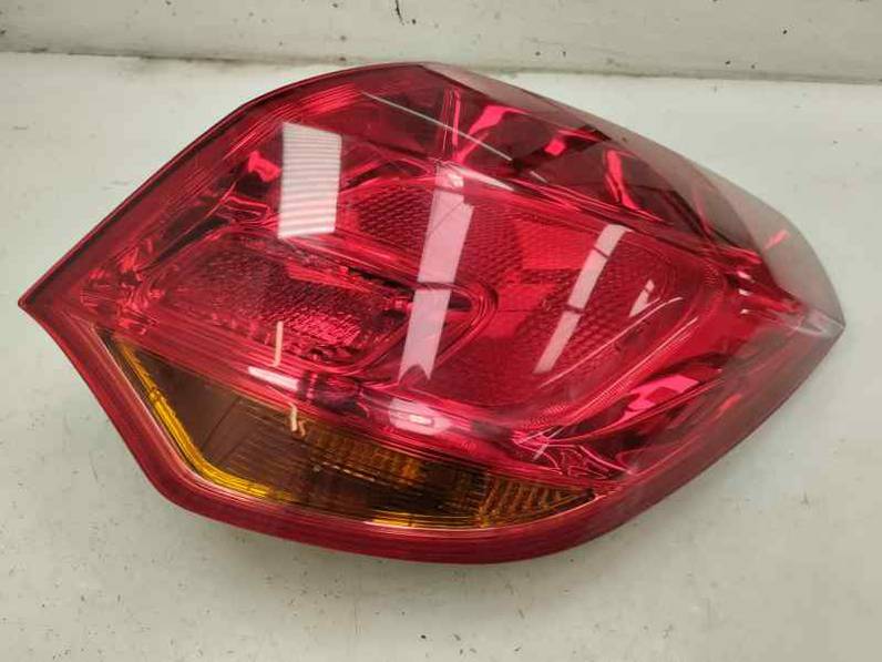 PILOTO TRASERO DERECHO OPEL ASTRA J BERLINA 2012 1.7 CDTI (125 CV)