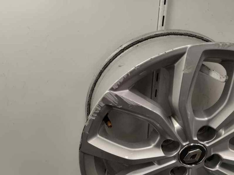 JUEGO LLANTAS RENAULT CLIO IV 2018 0.9 (90 CV)