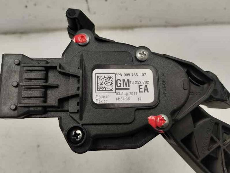 POTENCIOMETRO PEDAL OPEL ASTRA J BERLINA 2012 1.7 CDTI (125 CV)