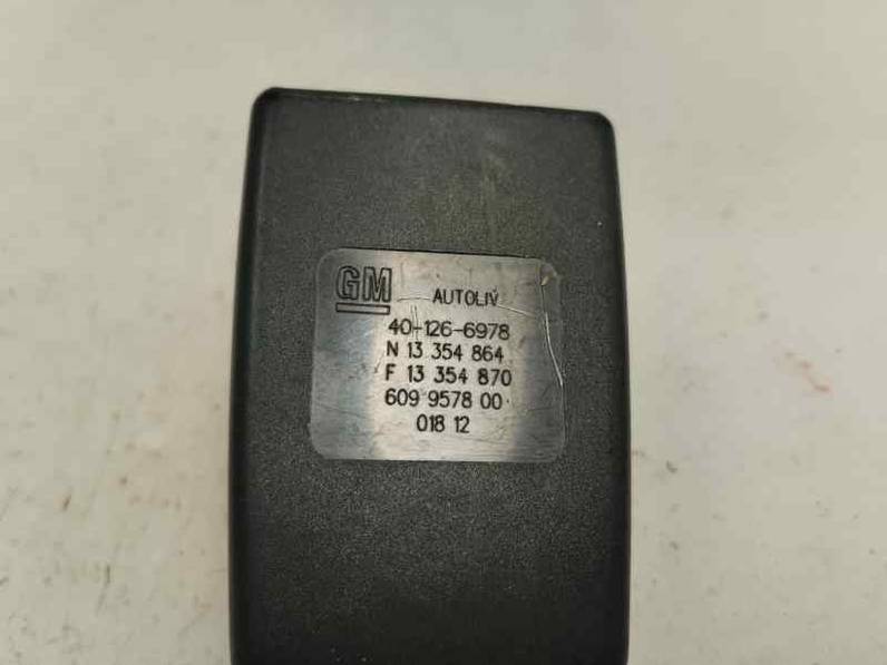 CINTURON SEGURIDAD TRASERO DERECHO OPEL ASTRA J BERLINA 2012 1.7 CDTI (125 CV)