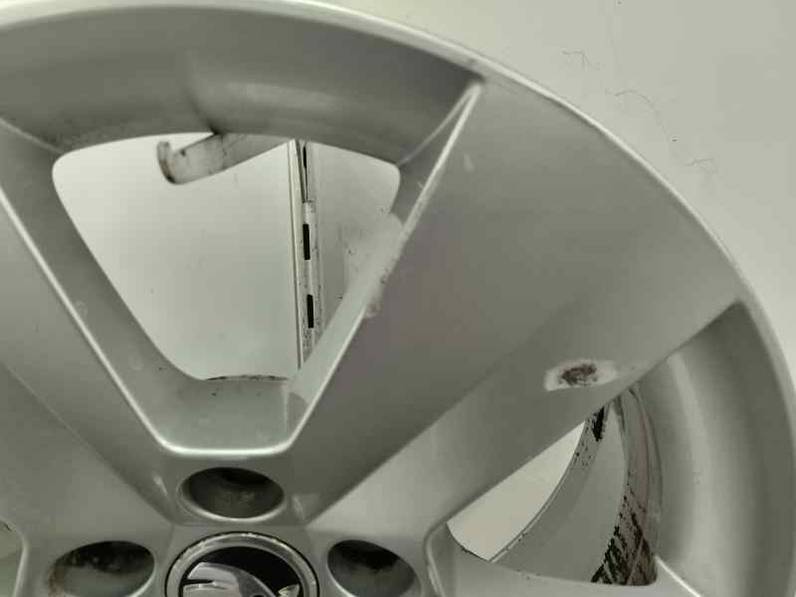 LLANTA SKODA FABIA 2018 1.0 MPI 75 CV (75 CV)