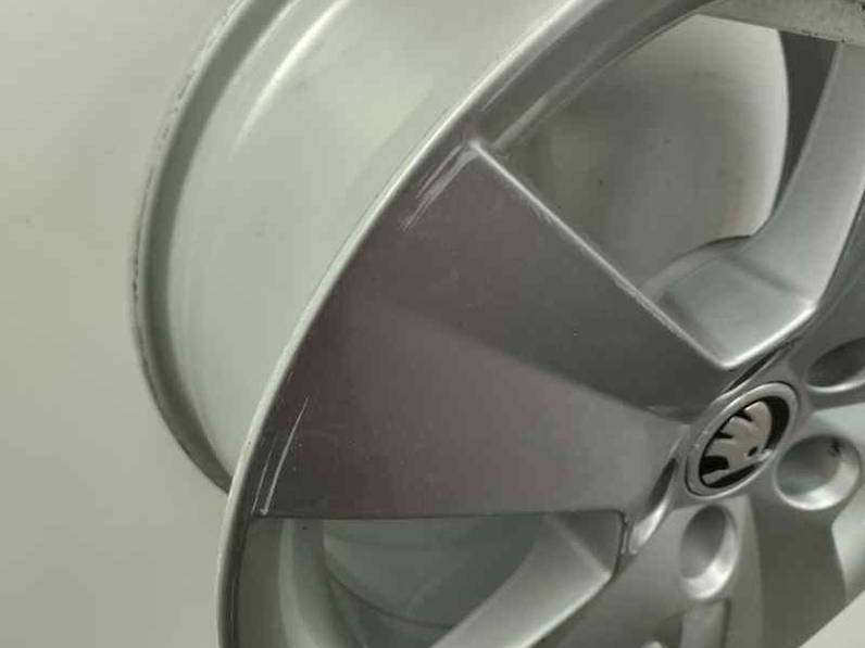 LLANTA SKODA FABIA 2018 1.0 MPI 75 CV (75 CV)