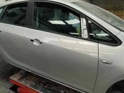 PUERTA DELANTERA DERECHA OPEL ASTRA J BERLINA 2012 1.7 CDTI (125 CV)