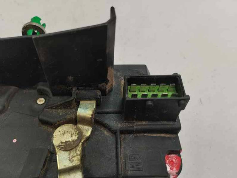 CERRADURA PUERTA DELANTERA IZQUIERDA OPEL VECTRA B BERLINA 1996 1.7 TD (82 CV)