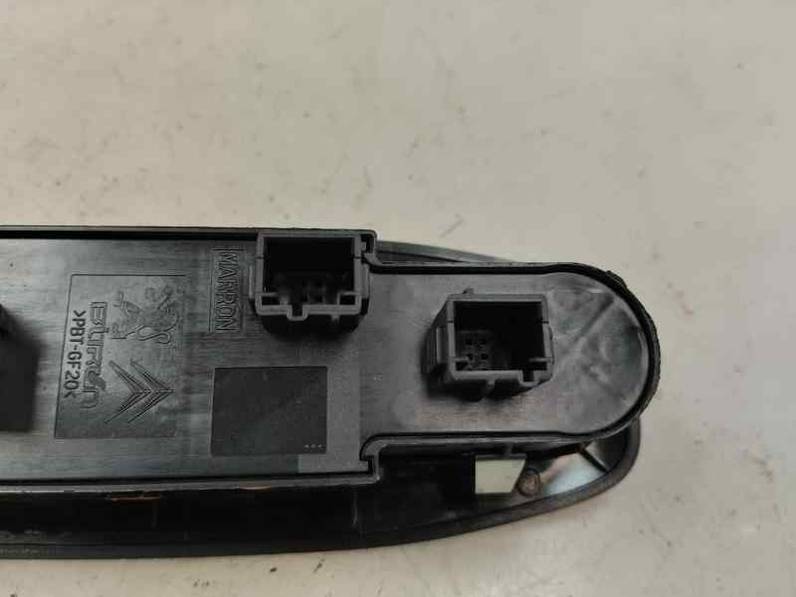 MANDO ELEVALUNAS DELANTERO IZQUIERDO PEUGEOT 208 2017 1.2 PURETECH (110 CV)