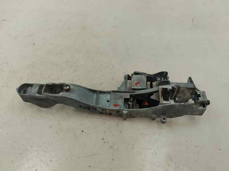 MANETA EXTERIOR DELANTERA IZQUIERDA PEUGEOT 208 2017 1.2 PURETECH (110 CV)