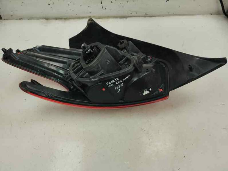 PILOTO TRASERO DERECHO PEUGEOT 208 2017 1.2 PURETECH (110 CV)