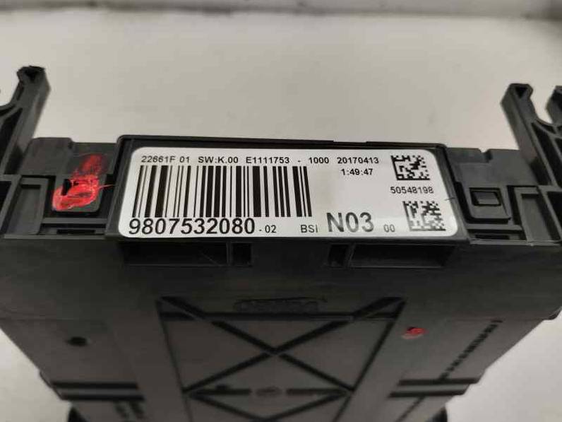 CAJA RELES FUSIBLES PEUGEOT 208 2017 1.2 PURETECH (110 CV)