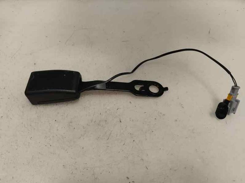 CINTURON SEGURIDAD DELANTERO DERECHO PEUGEOT 208 2017 1.2 PURETECH (110 CV)
