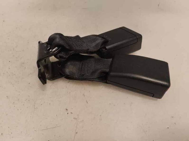 CINTURON SEGURIDAD TRASERO DERECHO PEUGEOT 208 2017 1.2 PURETECH (110 CV)