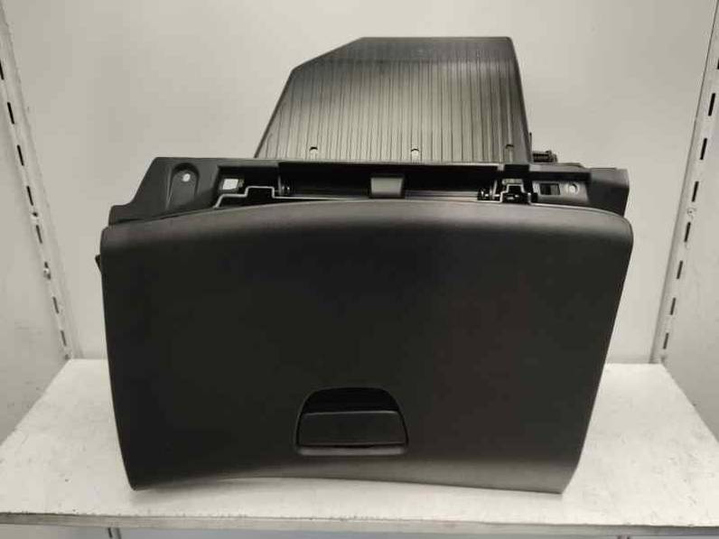 GUANTERA PEUGEOT 208 2017 1.2 PURETECH (110 CV)