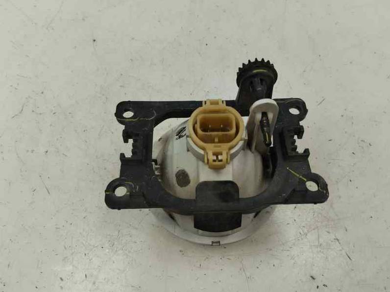 FARO ANTINIEBLA IZQUIERDO PEUGEOT 208 2017 1.2 PURETECH (110 CV)