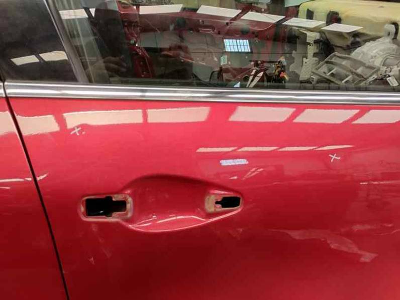 PUERTA DELANTERA DERECHA PEUGEOT 208 2017 1.2 PURETECH (110 CV)