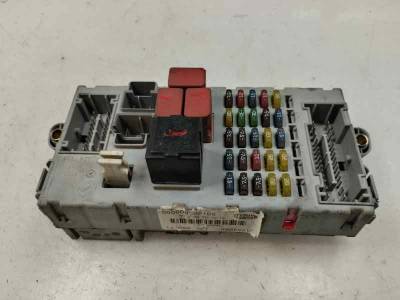 CAJA RELES FUSIBLES LANCIA MUSA 2005 1.9 JTD (101 CV)