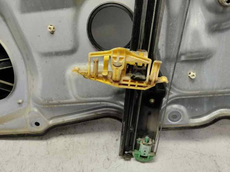 ELEVALUNAS DELANTERO IZQUIERDO LANCIA MUSA 2005 1.9 JTD (101 CV)