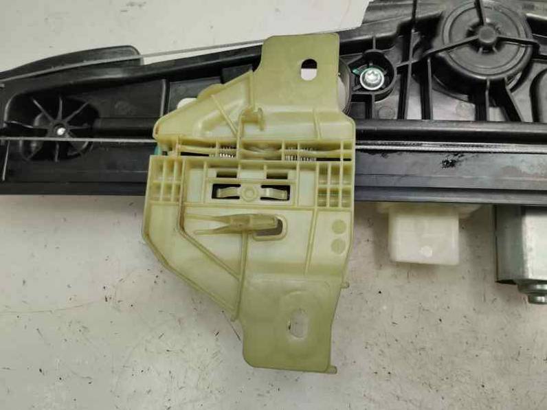 ELEVALUNAS DELANTERO IZQUIERDO RENAULT CAPTUR II 2024 1.0 LPG (137 CV)