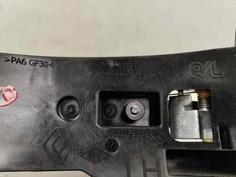 MANETA EXTERIOR TRASERA IZQUIERDA RENAULT CAPTUR II 2024 1.0 LPG (137 CV)