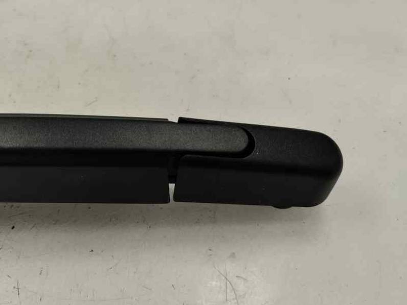 BRAZO LIMPIA TRASERO RENAULT CAPTUR II 2024 1.0 LPG (137 CV)