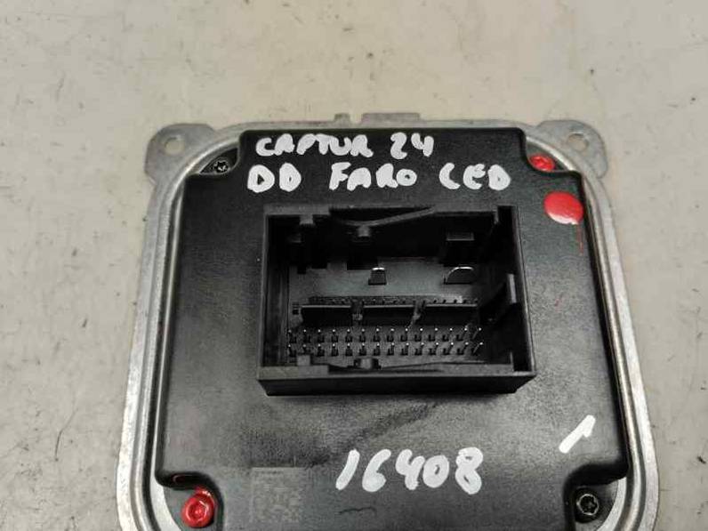 FARO DERECHO RENAULT CAPTUR II 2024 1.0 LPG (137 CV)