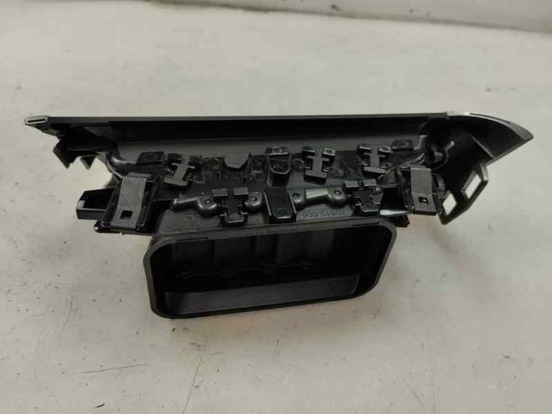 REJILLA AIREADORA RENAULT CAPTUR II 2024 1.0 LPG (137 CV)