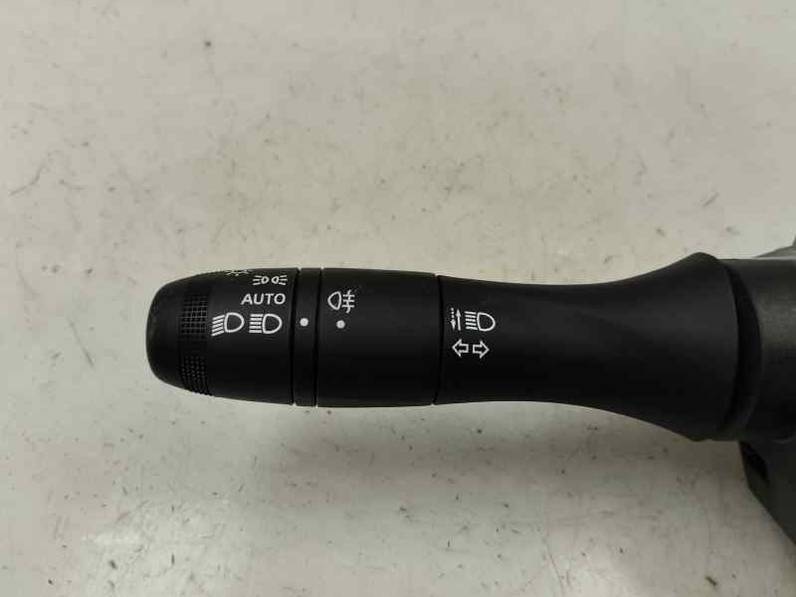 MANDO MULTIFUNCION RENAULT CAPTUR II 2024 1.0 LPG (137 CV)