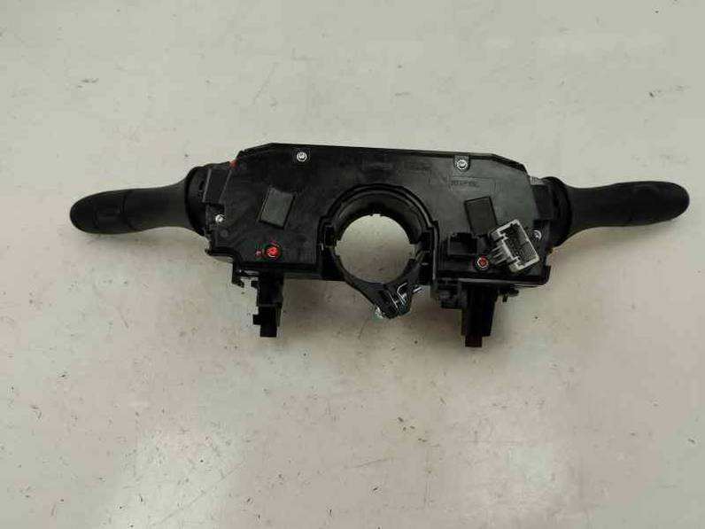 MANDO MULTIFUNCION RENAULT CAPTUR II 2024 1.0 LPG (137 CV)