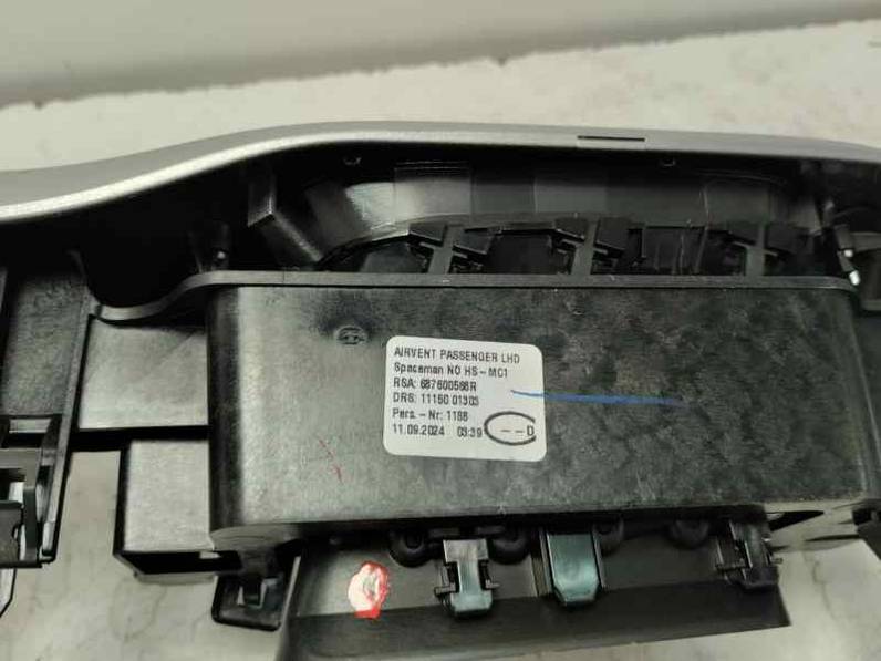 REJILLA AIREADORA RENAULT CAPTUR II 2024 1.0 LPG (137 CV)