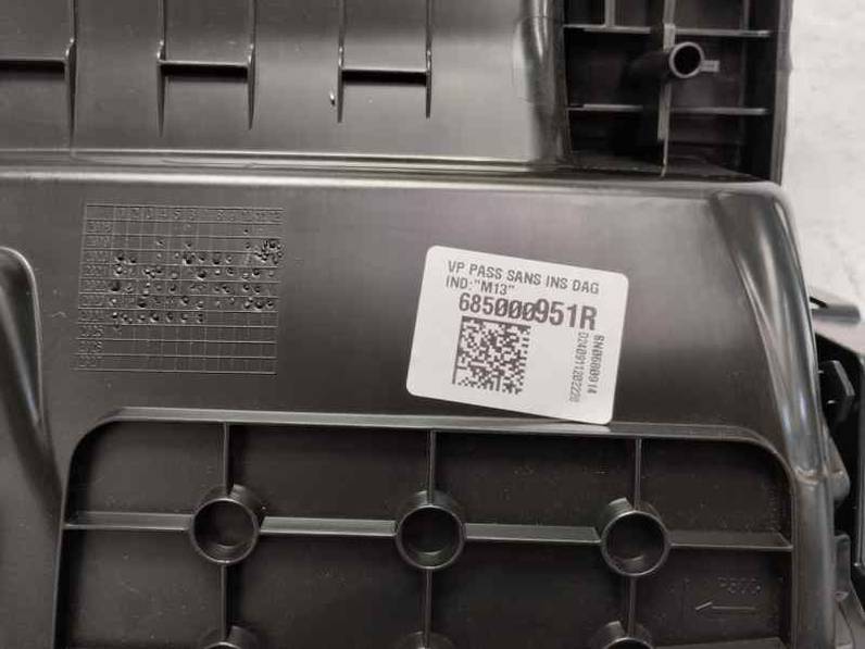 GUANTERA RENAULT CAPTUR II 2024 1.0 LPG (137 CV)