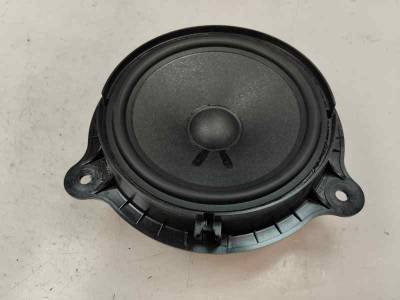 SISTEMA AUDIO RADIO CD RENAULT CAPTUR II 2024 1.0 LPG (137 CV)