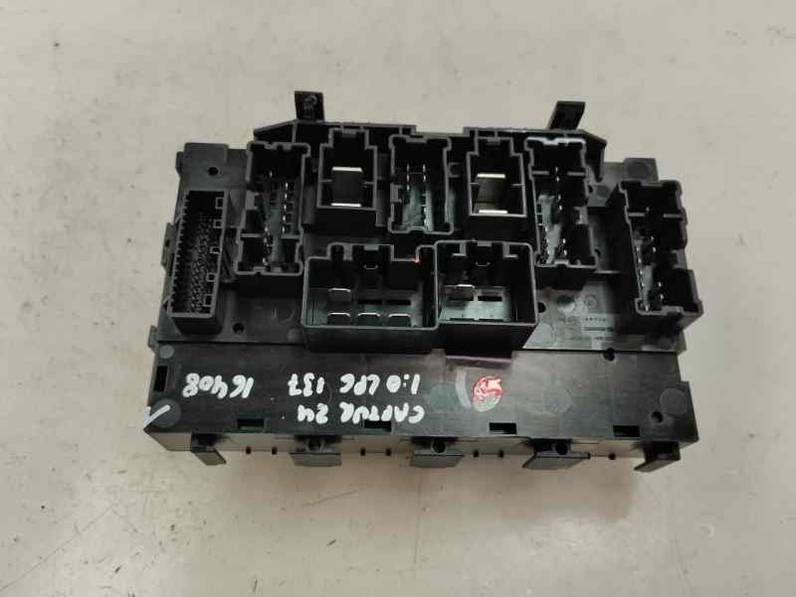 CAJA RELES FUSIBLES RENAULT CAPTUR II 2024 1.0 LPG (137 CV)