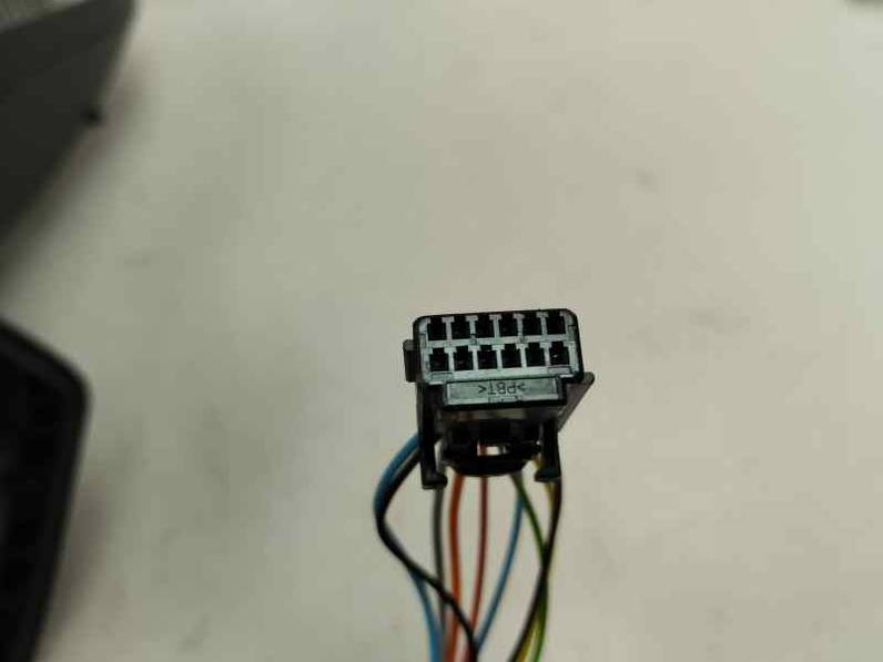 RETROVISOR DERECHO RENAULT CAPTUR II 2024 1.0 LPG (137 CV)