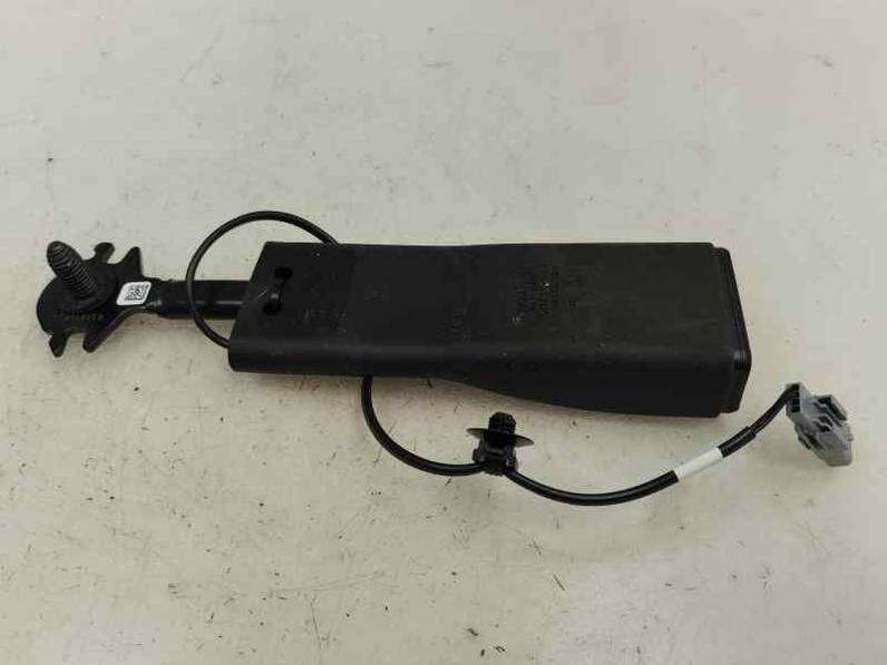 CINTURON SEGURIDAD DELANTERO DERECHO RENAULT CAPTUR II 2024 1.0 LPG (137 CV)