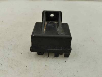 CAJA PRECALENTAMIENTO CITROEN SAXO 1999 1.5 DIESEL (57 CV)