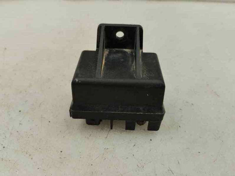 CAJA PRECALENTAMIENTO CITROEN SAXO 1999 1.5 DIESEL (57 CV)