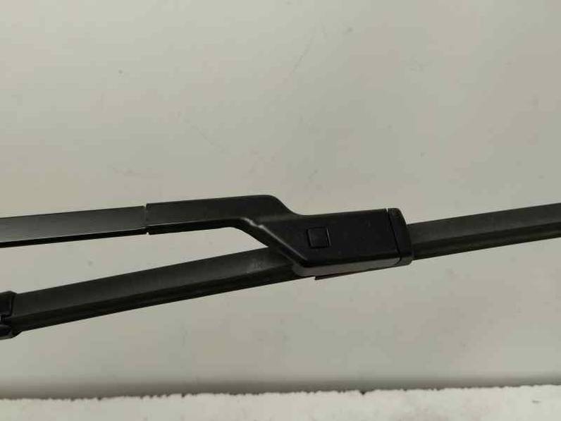 BRAZO LIMPIA DELANTERO DERECHO RENAULT CAPTUR II 2024 1.0 LPG (137 CV)