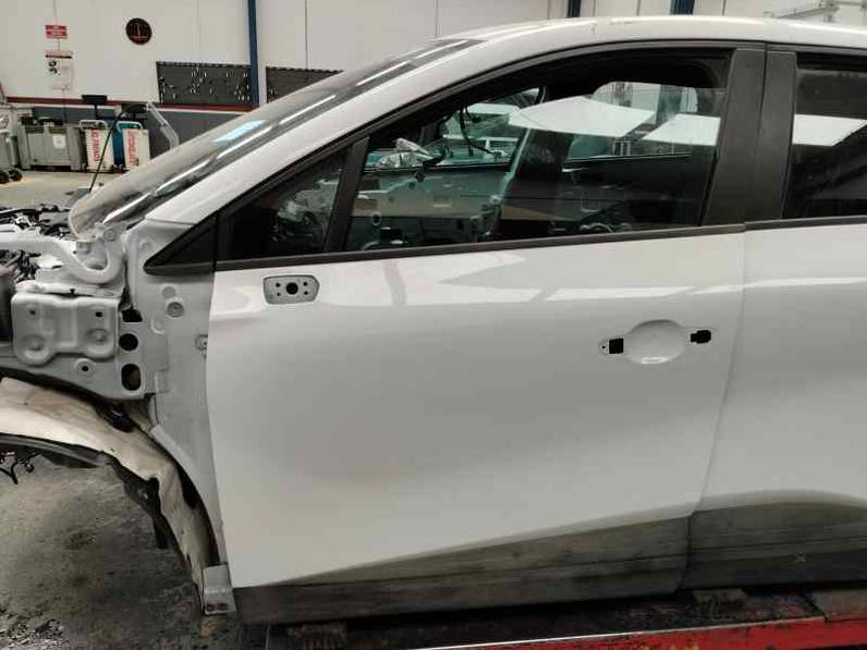 PUERTA DELANTERA IZQUIERDA RENAULT CAPTUR II 2024 1.0 LPG (137 CV)